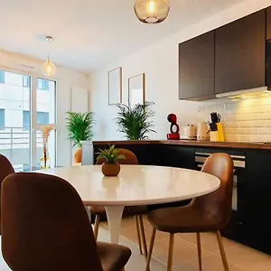 https://appartement-cosy-au-cur-dannecy-avec-parking.hotels-rhonealpes.com
