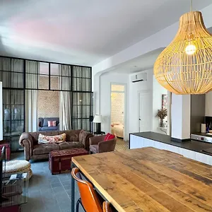 https://authentic-stay-arenal.es-andalucia.com